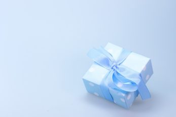 Das Geschenk für Vater sollte möglichst persönlich sein!