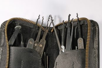 Eine Ausbildung zum Schlüsseldienst-Monteur gibt es nicht