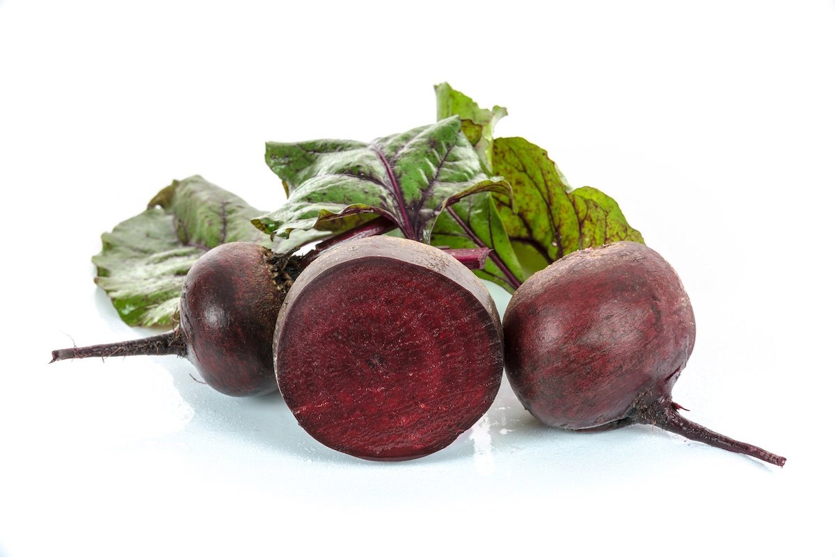 10 unscheinbare Superfoods, die fast jeder unbemerkt zuhause hat